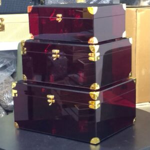 Red Translucent Gift Boxes (Gold)